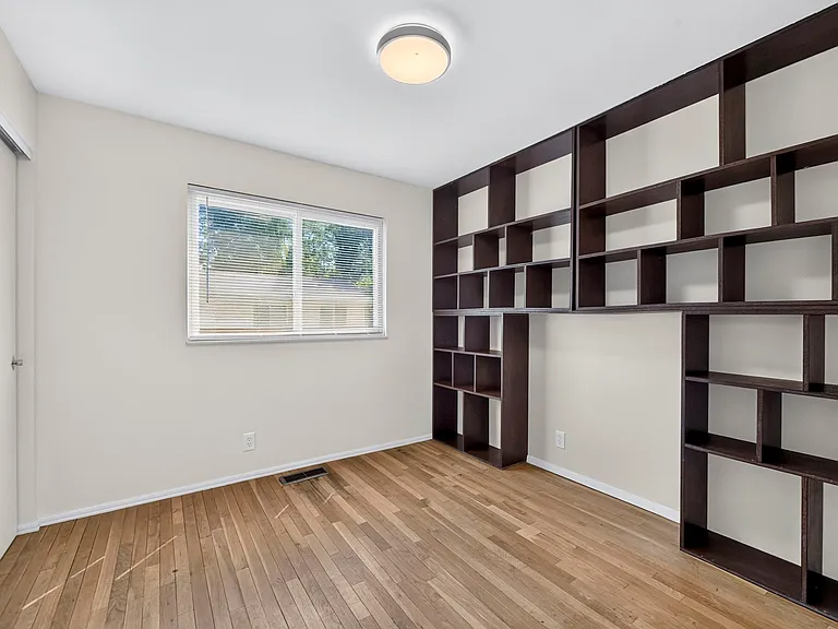 3145 Matlock Dr — Photo 17