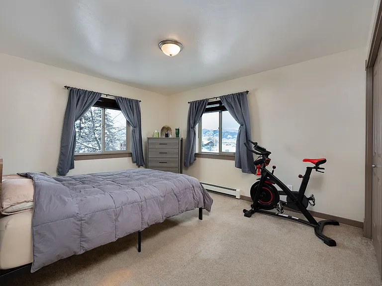 1132 Cruiser Ln #F — Photo 17