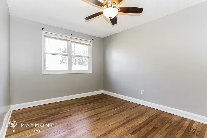 957 Masefield Rd — Photo 11
