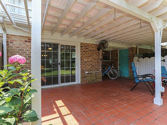5th image of 4476 Drum Castle Ct