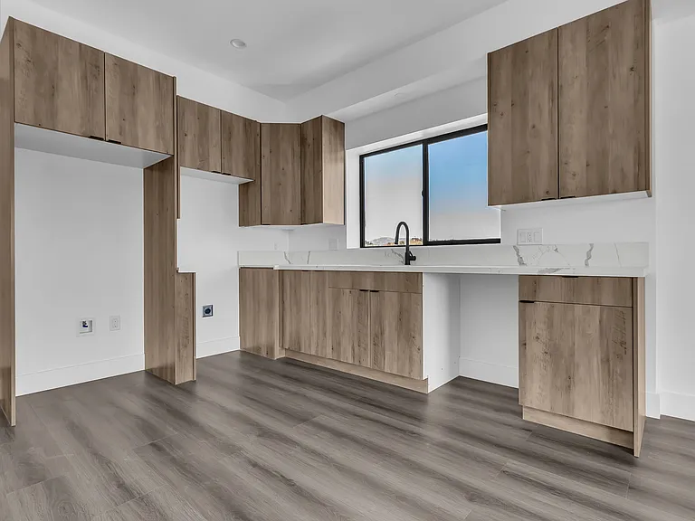 1571 Ricardo St #3 — Photo 13
