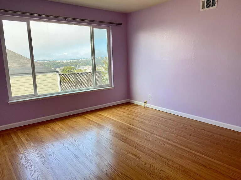 444 Moraga St — Photo 11
