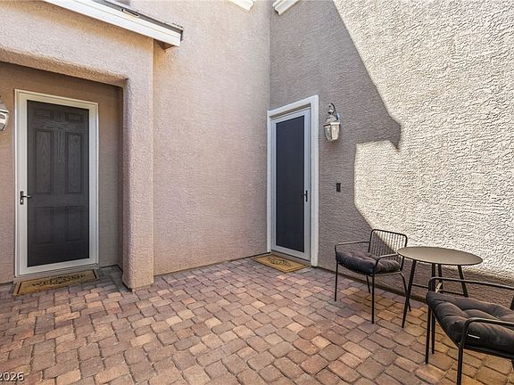 3rd image of 1133 Pandora Canyon St