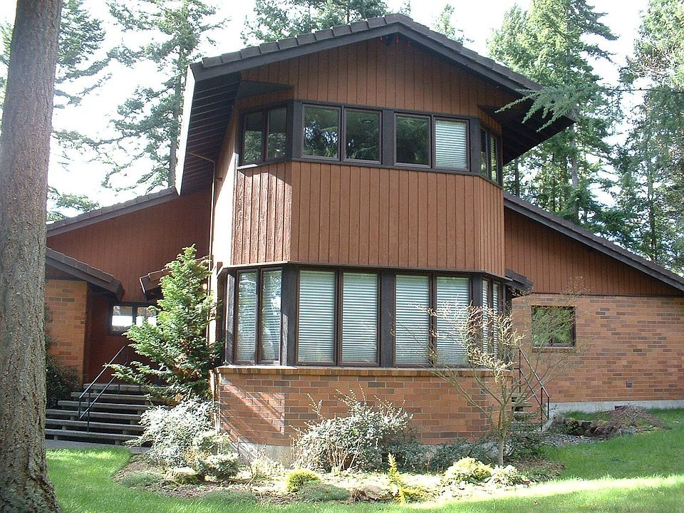 1st image of 15008 238th Ave E