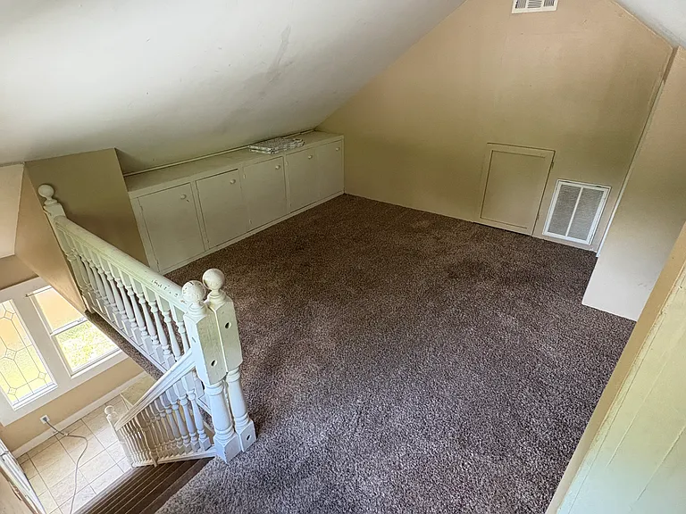 Loft 2