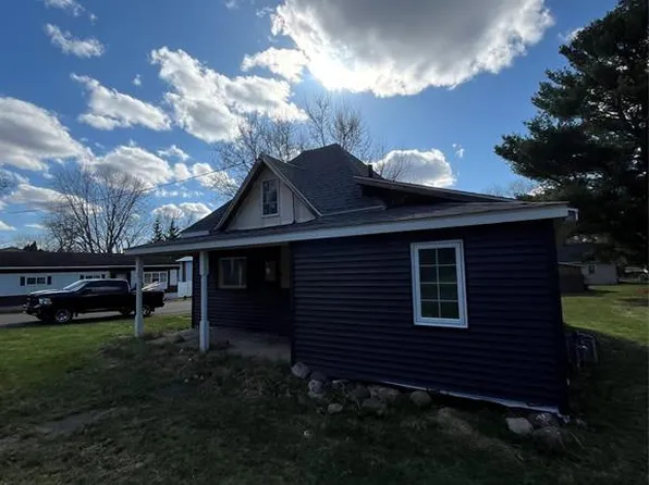 225 E Allen Street, Prairie Farm, WI 54762