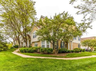 1283 Georgetown Way, Vernon Hills, IL 60061
