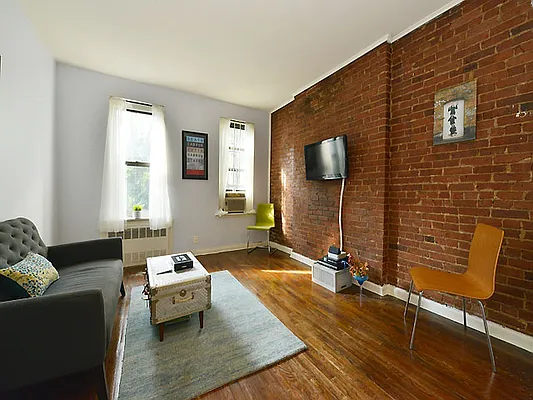 Rented by Cooper & Cooper Real Estate | media 16