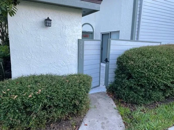 2101 Challenger Ct E #2101, Jacksonville, FL 32233