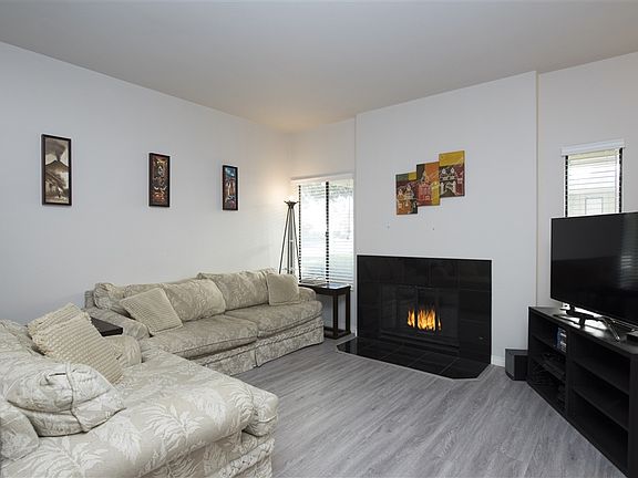 3rd image of 966 Lupine Hills Dr Unit 66