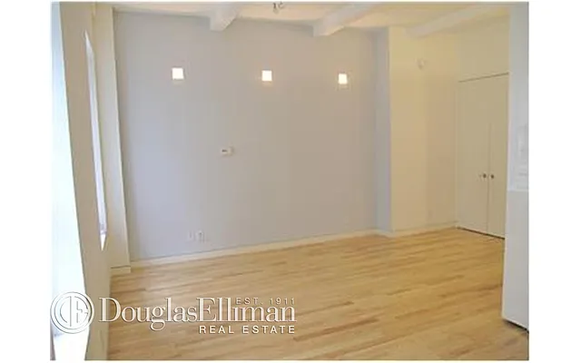 Rented by Douglas Elliman | media 16