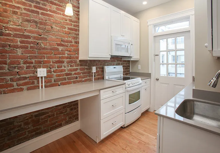 1111 Boylston St #43 — Photo 4