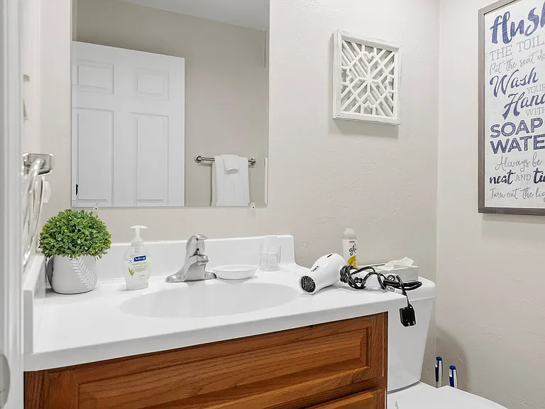 341 Desplaine Rd — Photo 9