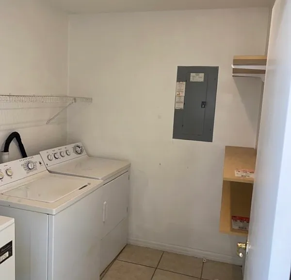 479 Prestwick Pl — Photo 10