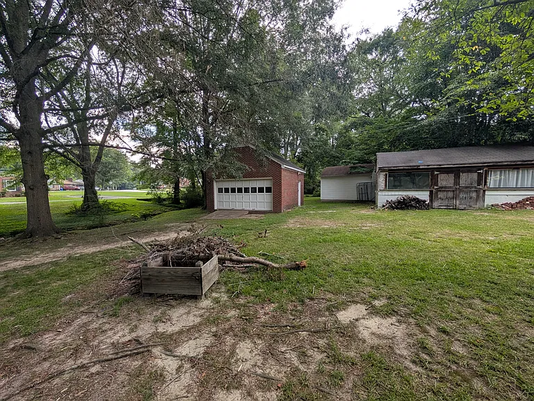 132 Deborah Dr — Photo 20