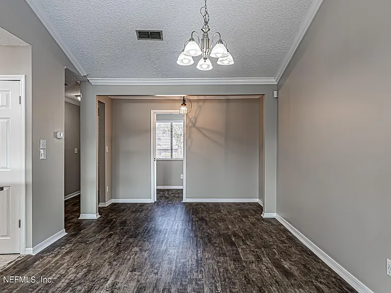 1909 University Blvd S #503 — Photo 8