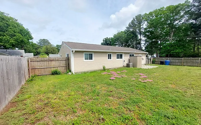 329 Bernice Pl — Photo 22
