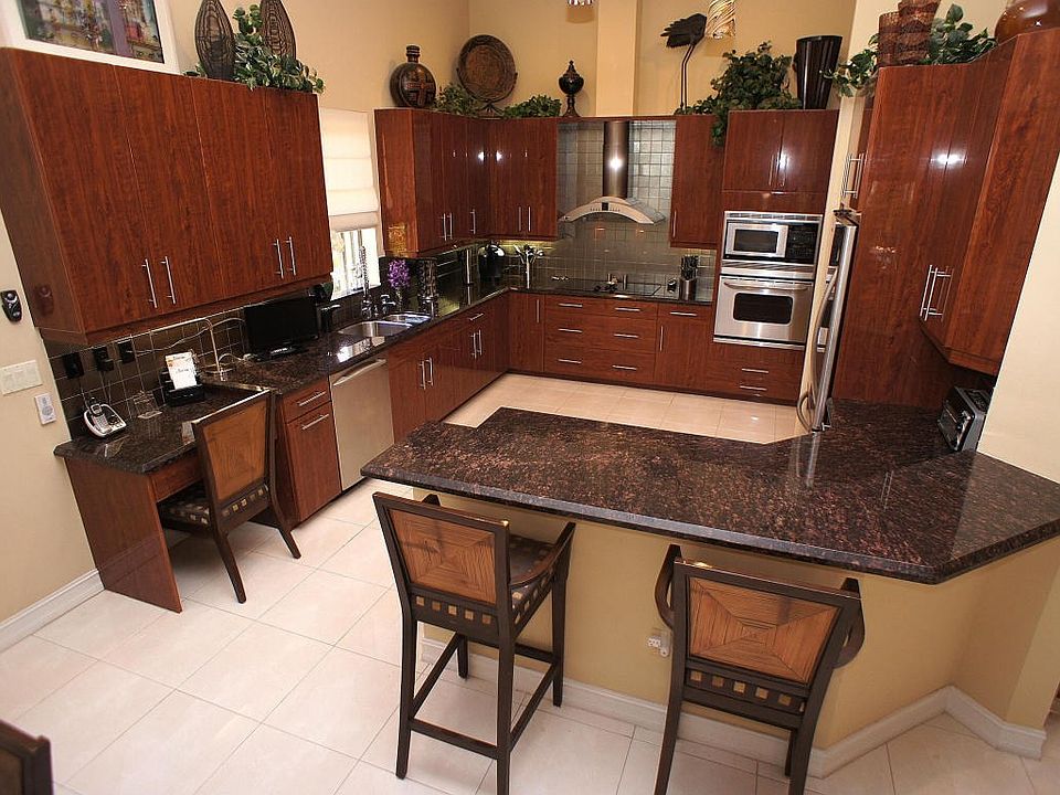 Gourmet Kitchen