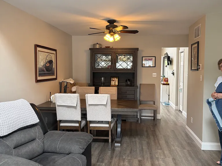 5636 Stonecroft Ln — Photo 4
