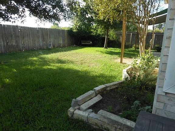 2nd image of 5033 Barlow Dr