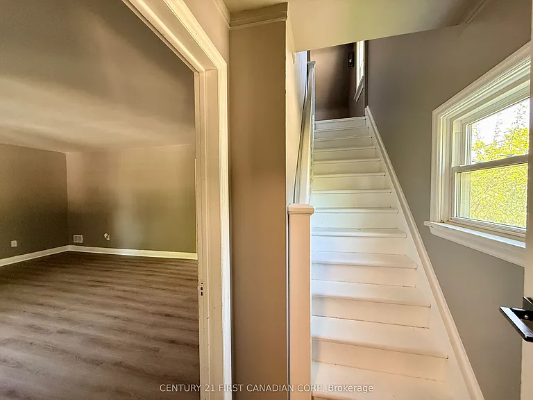 363 Ashland Ave #1 — Photo 5