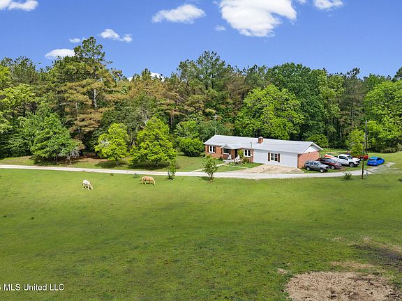 4th image of 98 County Road 518