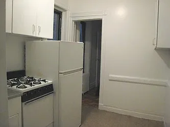 Rented by Manhattan Best Realty, Inc.