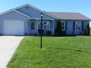 89 W Honeysuckle Ln, Decatur, IN 46733