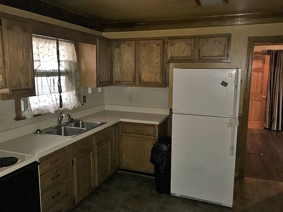 5th image of 6441 Wimbledon Dr