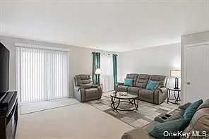 7 Roundtree Ct — Photo 6
