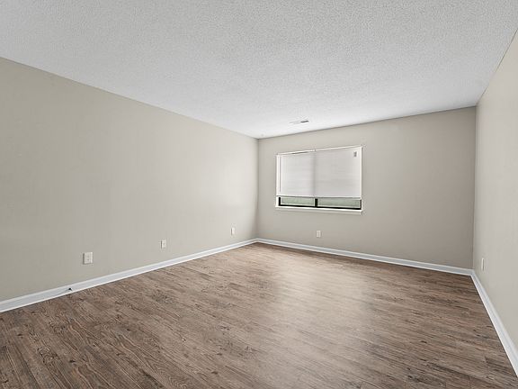 5th image of 725 Central Ave #G-2