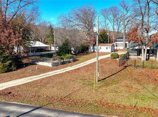 267 Long Acres Dr, Sunrise Beach, MO 65079