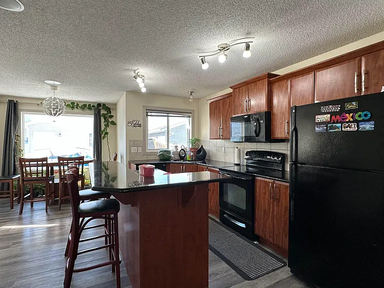6074 Stanton Dr SW — Photo 5