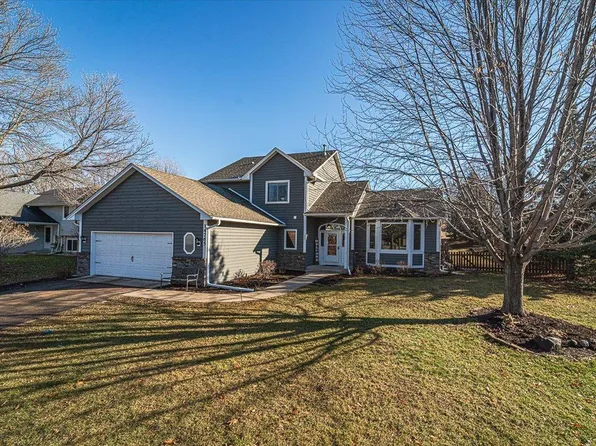 14765 Cherry Ct, Prior Lake, MN 55372