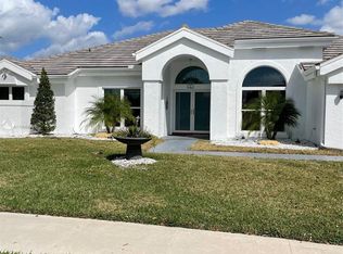 11332 SW Clover Leaf Cir, Boca Raton, FL 33428