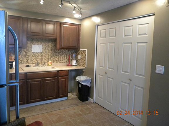 5th image of 3832 Lamarque Ct #13-F