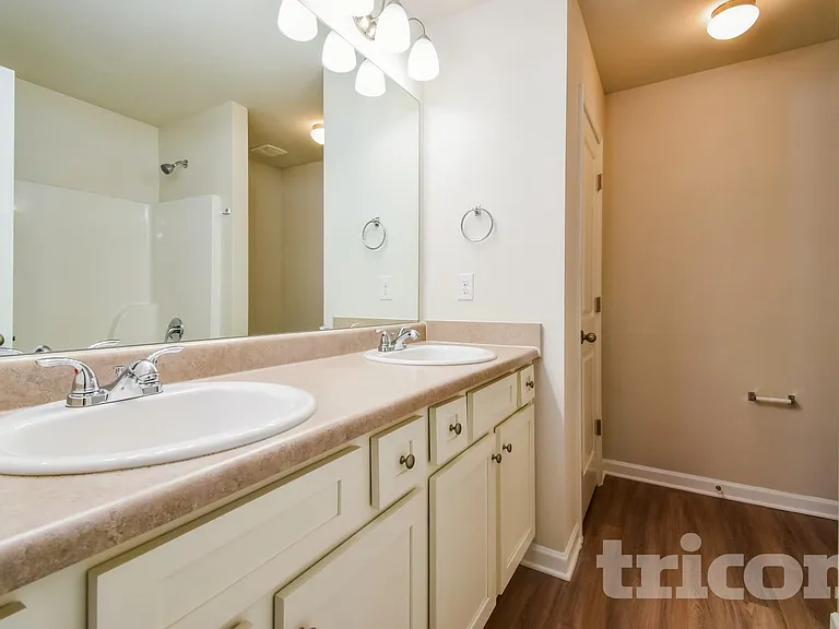 4020 Bella View Ln — Photo 14
