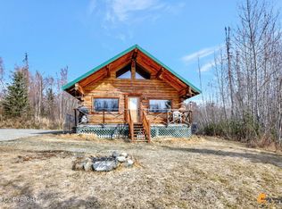 10190 W Togowoods Dr, Wasilla, AK 99623