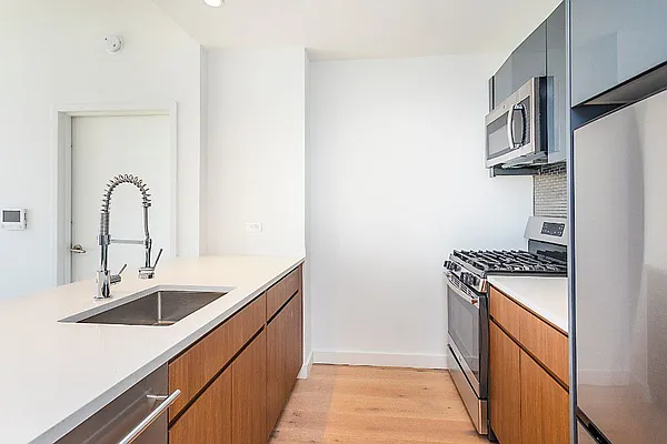 Rented by Living New York | media 30