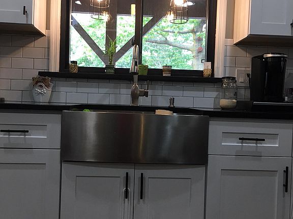 3rd image of 4 Taunton St #1