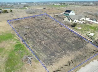 433 E Ridge Ln, Niederwald, TX 78640