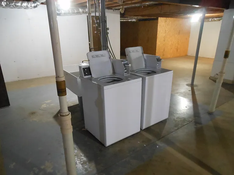 554 Knowlton St #2 — Photo 7