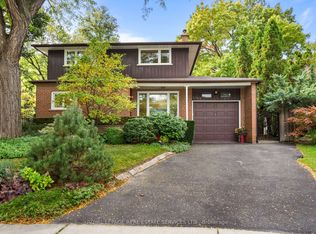 20 W Deane Valley Rd, Toronto, ON M9B 3K5