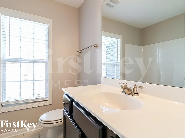 25 Griffith Pl — Photo 13