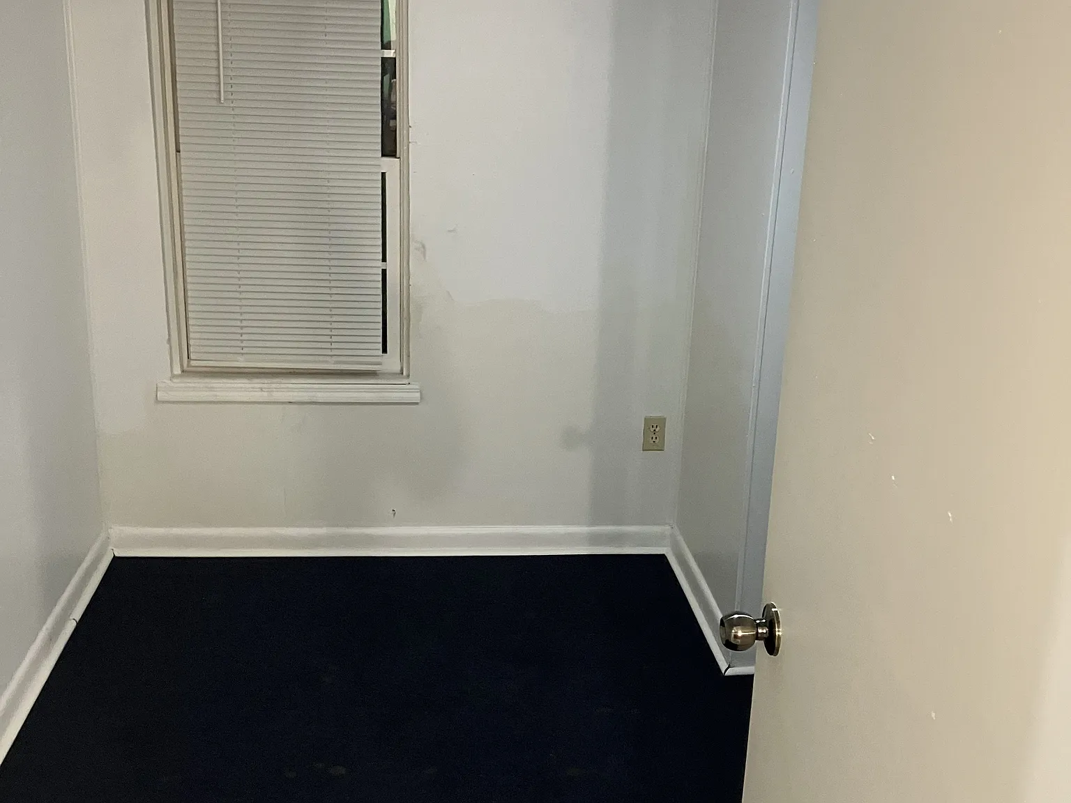 2 bed, 672 sqft, $1,650 — Photo 2