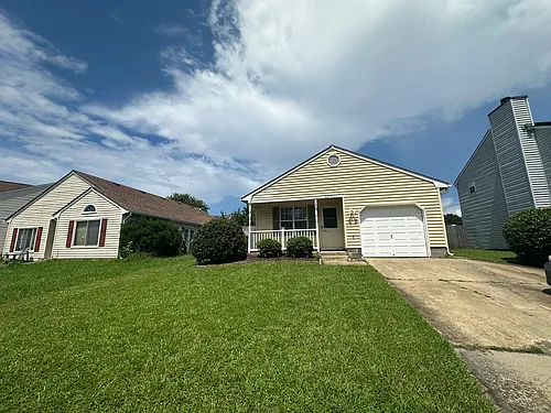 2017 Big Boulder Dr Photo 1