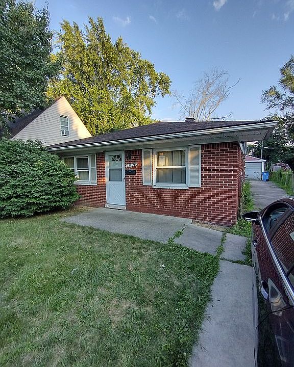 1st image of 24569 Powers Ave