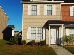 601 Streamwood Dr, Jacksonville, NC 28546