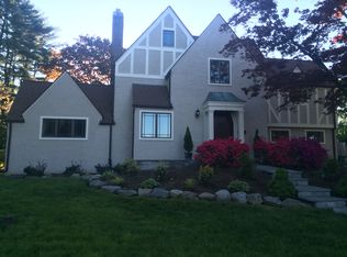 10 Beaufort Rd, White Plains, NY 10607