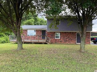 7740 Old Mayfield Rd, Paducah, KY 42003